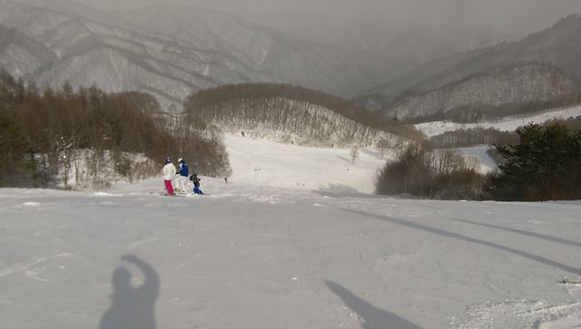 滑り初めは小雪の高畑 滑走日誌 2015-16 No.004