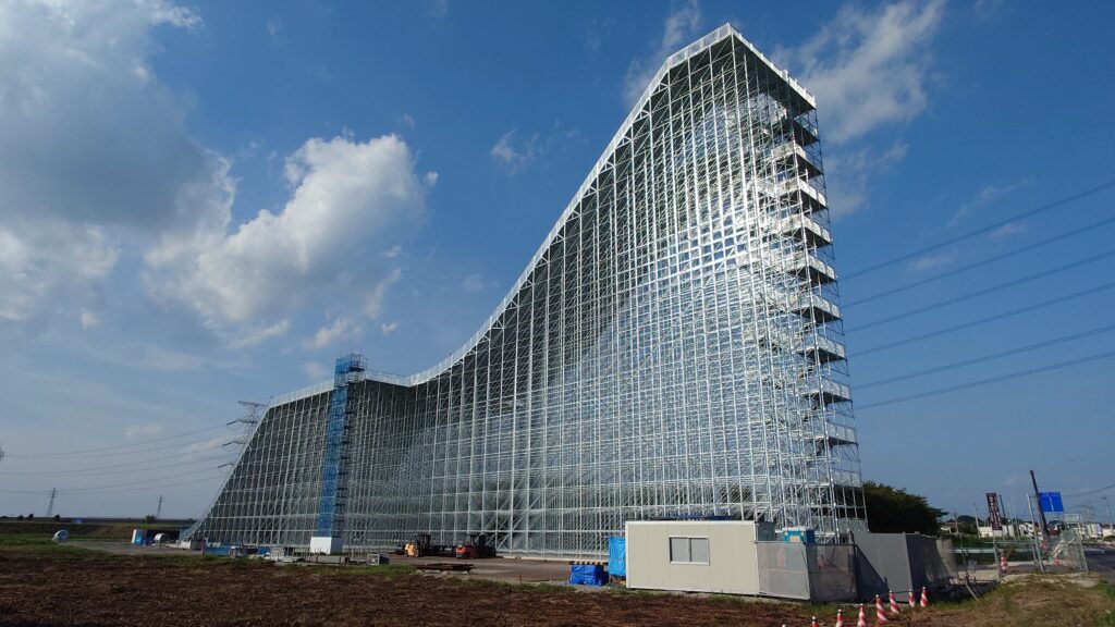 ザウス再来か！？茨城県境町に巨大建造物出現！