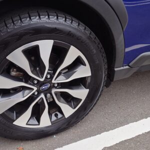 LED から小型、軽量化へ新型信号機の話題