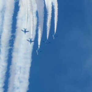 危険なのは明日。降雪後の運転について