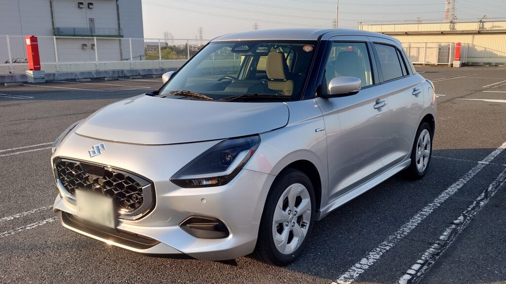 動的質感が……タイムズカーでスイフト試乗。